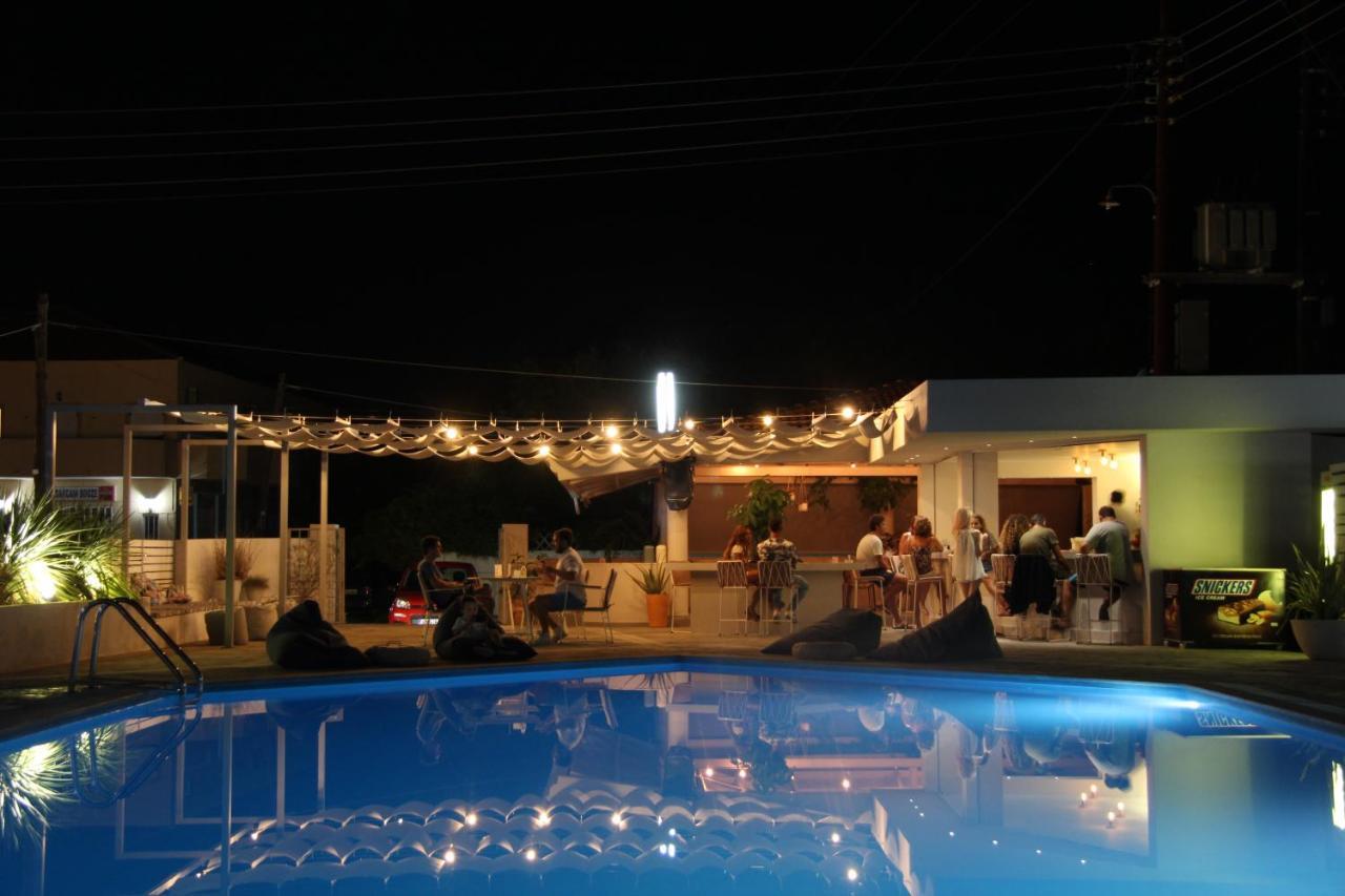 Seaside Suites Kávos Esterno foto