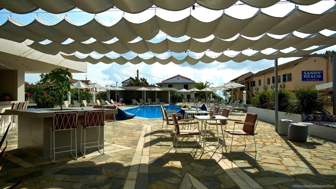 Seaside Suites Kávos Esterno foto